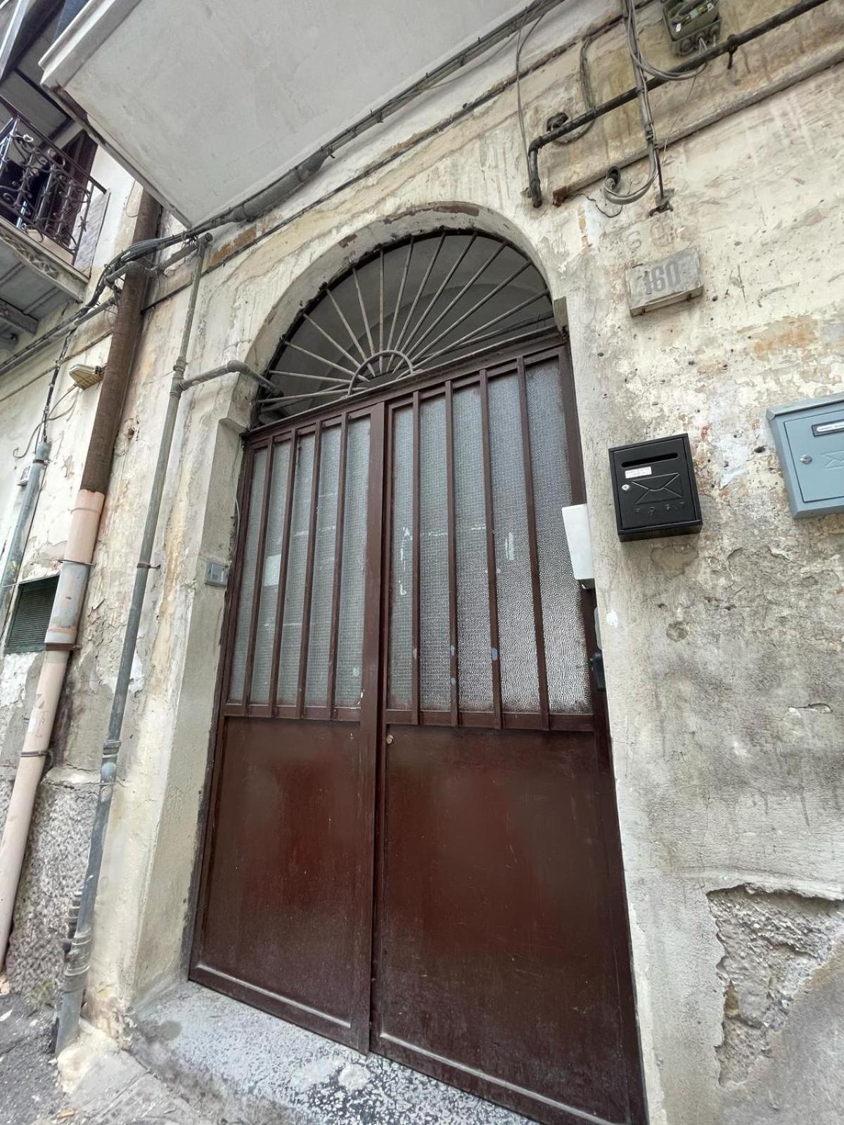 Appartamento Charm E Chic Napoli Esterno foto